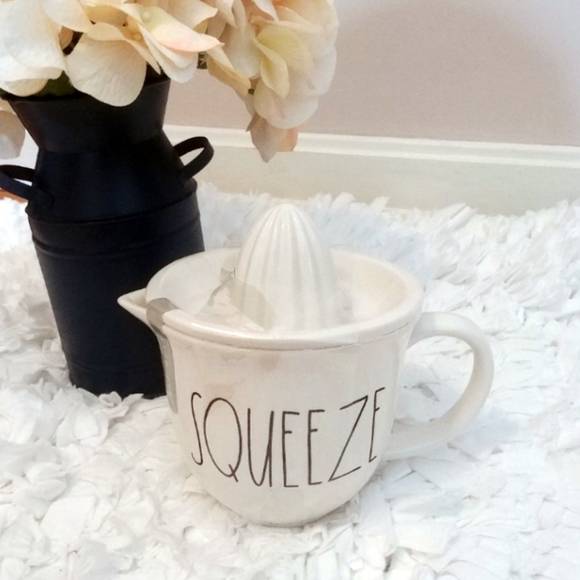 Rae Dunn Other - Rae Dunn "Squeeze" Ceramic Juice Reamer